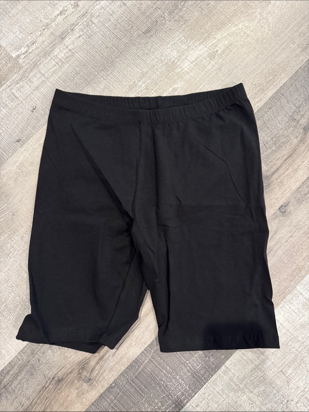 NWT Zenana Outfitters Women’s Black Athletic Performance Shorts